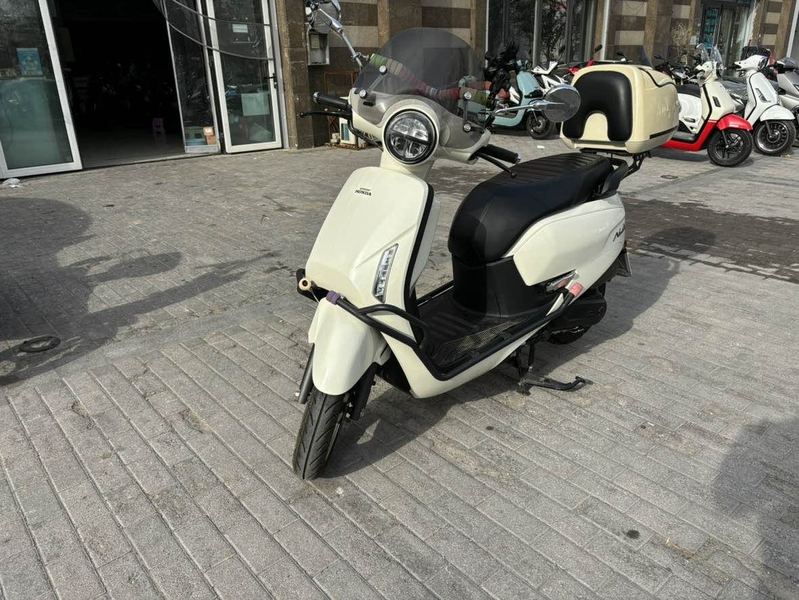 二手新大洲本田NS125LA