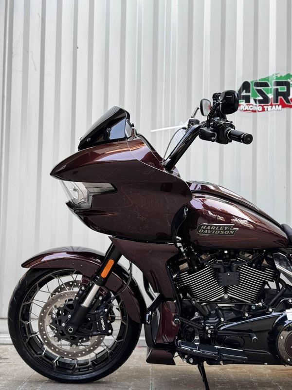 二手哈雷戴维森公路滑翔 Road Glide