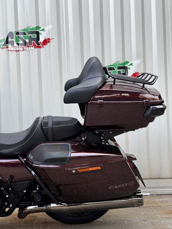 二手哈雷戴维森公路滑翔 Road Glide