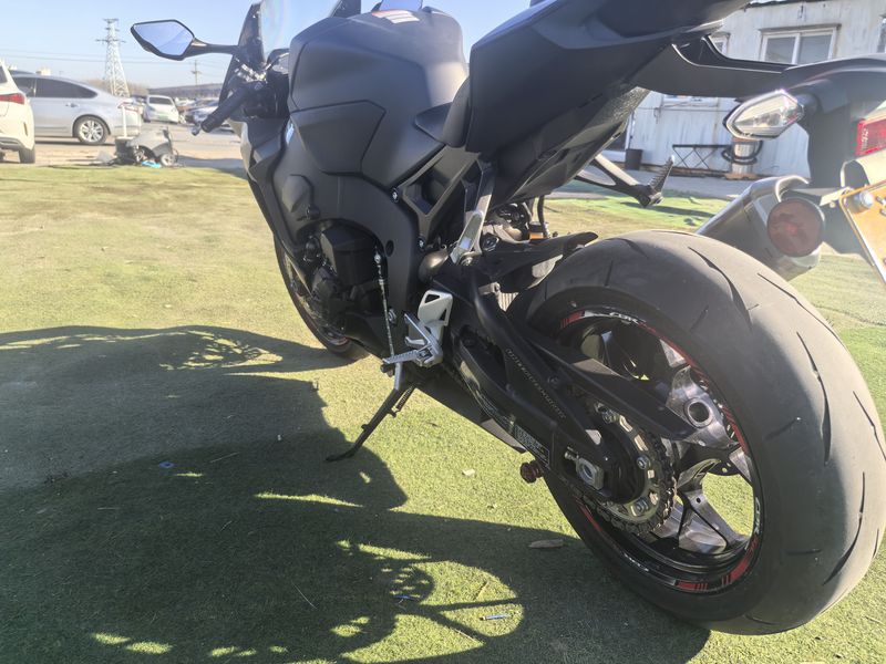 二手本田CBR 1000 RR