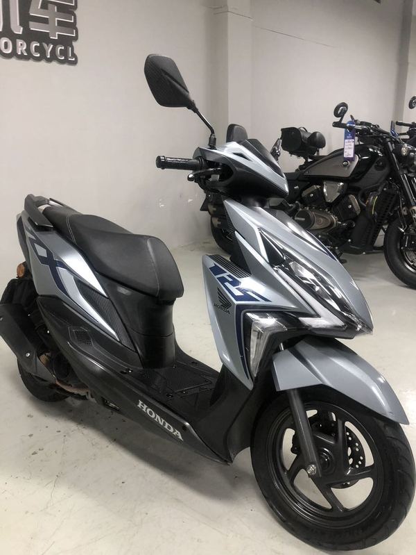 二手新大洲本田裂行 RX125Fi