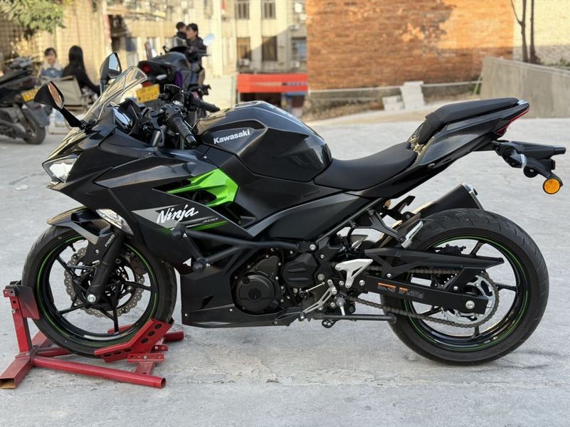 二手川崎Ninja 400
