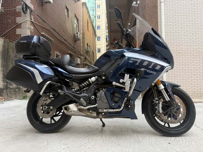 二手贝纳利600GC