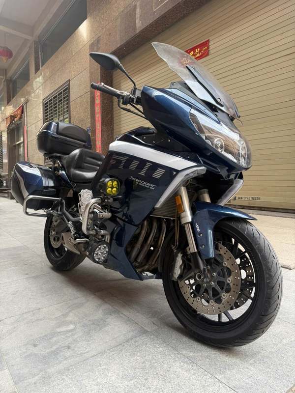 二手贝纳利600GC