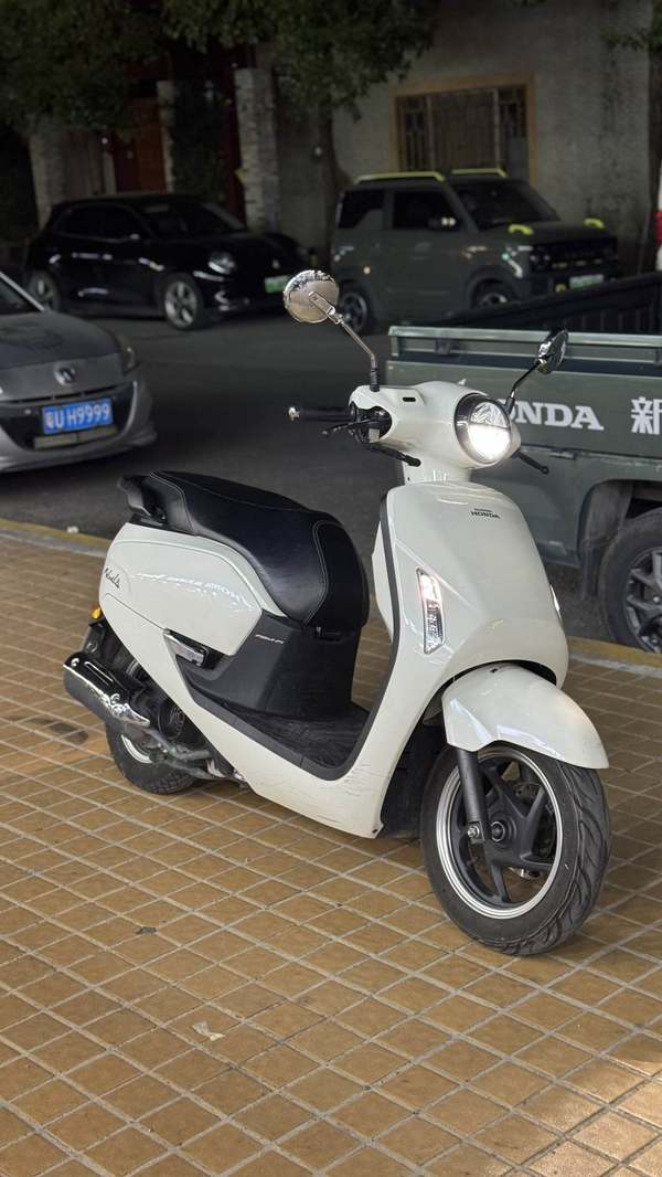 二手新大洲本田NS125LA