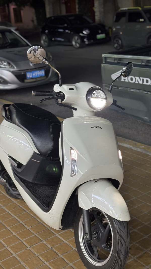 二手新大洲本田NS125LA