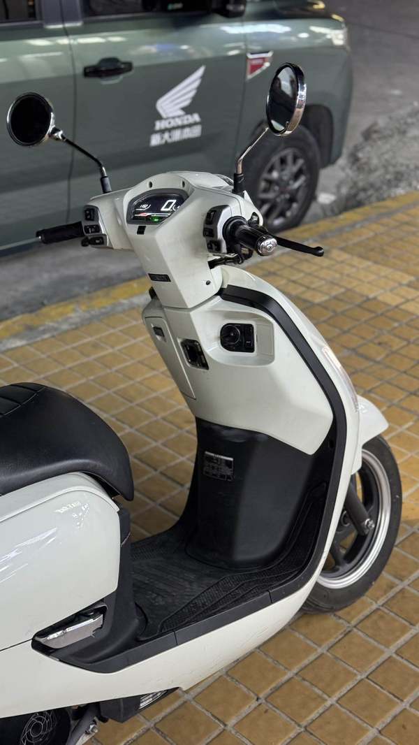 二手新大洲本田NS125LA