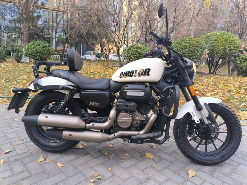 二手QJMOTOR闪300