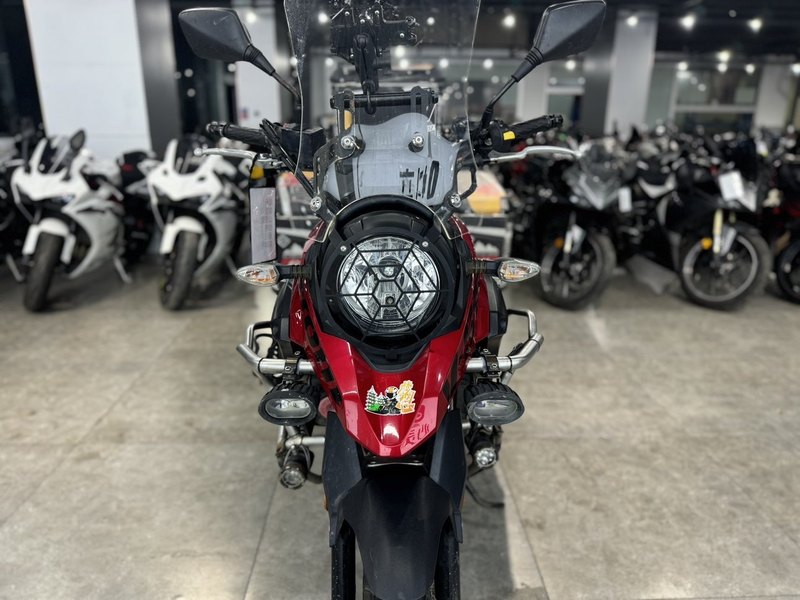 二手豪爵铃木DL250