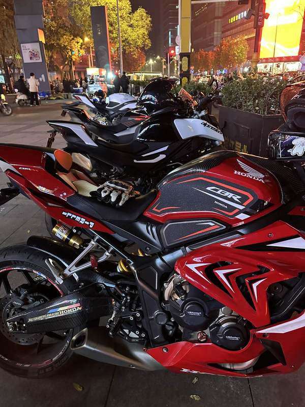 二手本田CBR650R
