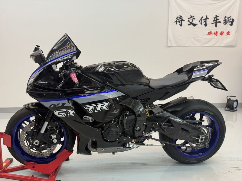 二手雅马哈YZF-R1