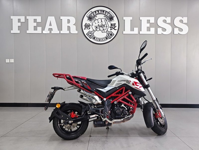 二手贝纳利小暴龙TNT125