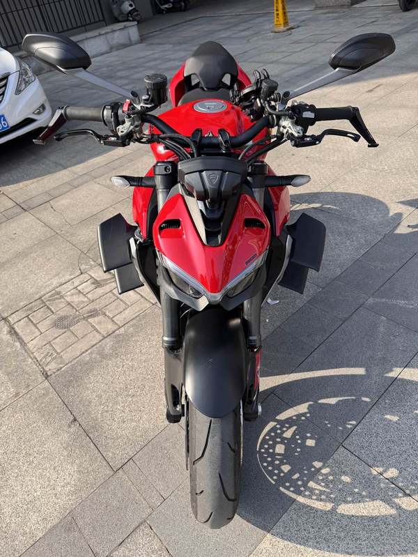 二手杜卡迪Street Fighter V2