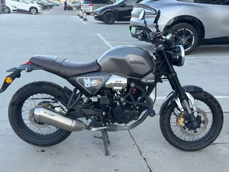 二手五羊本田鸷道 CB190SS