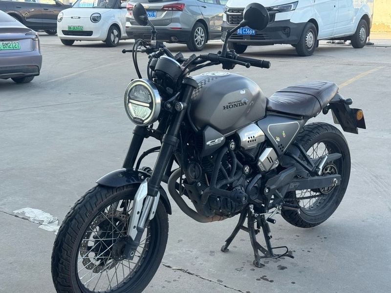 二手五羊本田鸷道 CB190SS