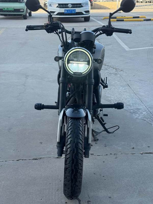 二手五羊本田鸷道 CB190SS