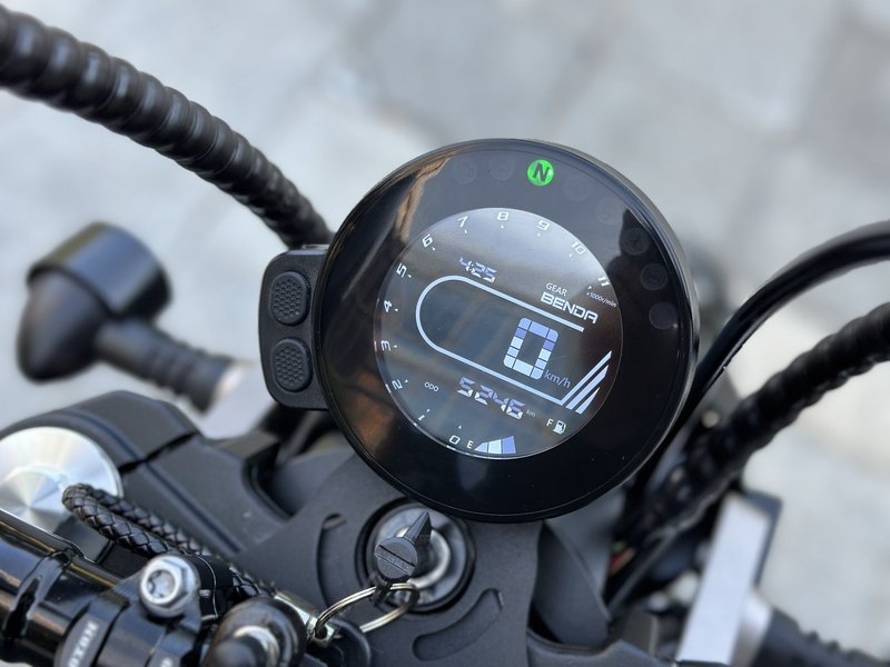 二手奔达Rock300 灰石