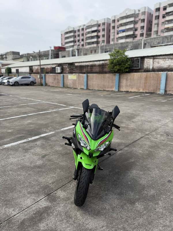 二手川崎Ninja 400