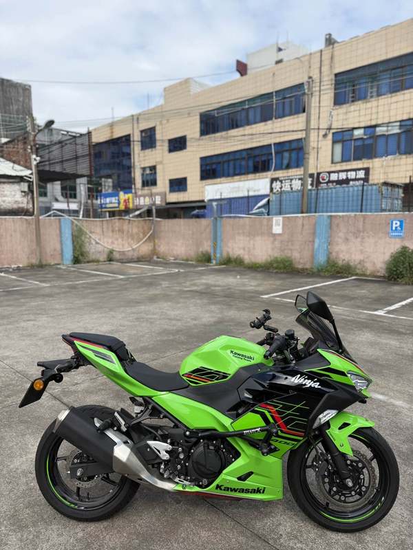 二手川崎Ninja 400