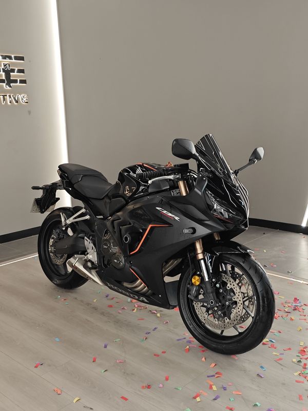二手本田CBR650R
