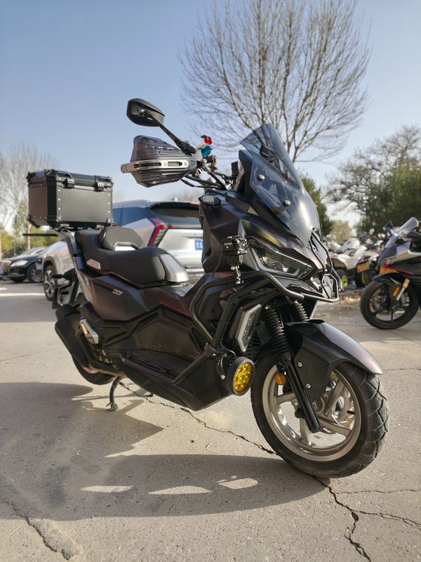 二手三阳哈士奇 Husky ADV150