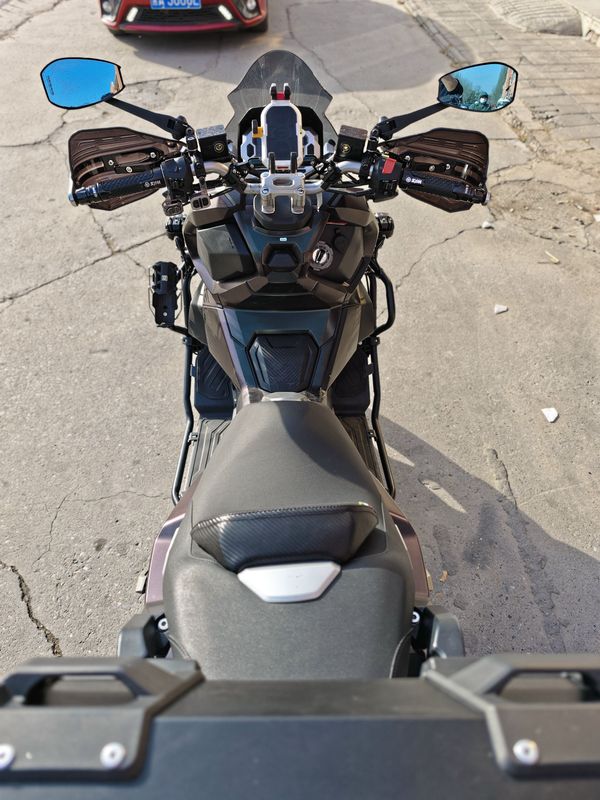 二手三阳哈士奇 Husky ADV150