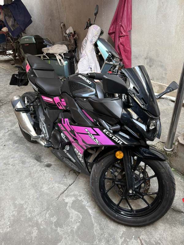 二手豪爵铃木GSX250R