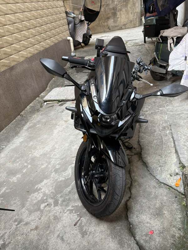 二手豪爵铃木GSX250R