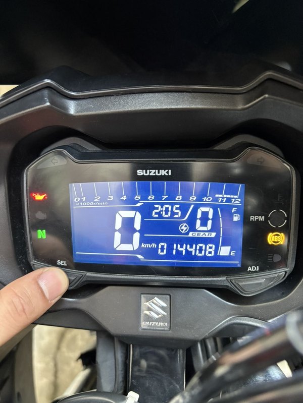 二手豪爵铃木GSX250R