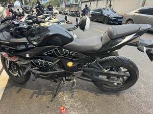 二手豪爵铃木GSX250R