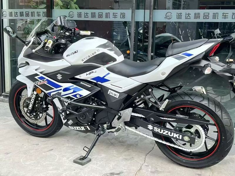 二手豪爵铃木GSX250R