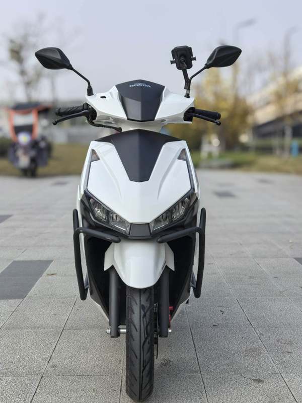 二手五羊本田NWX125