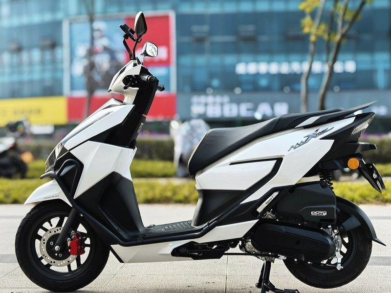 二手五羊本田NWX125