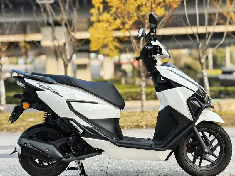 二手五羊本田NWX125