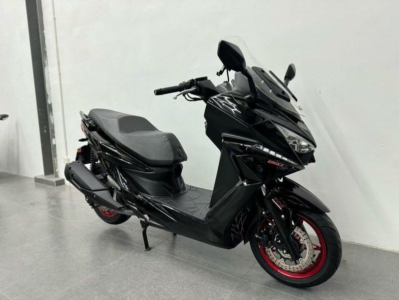二手光阳赛艇 ST250
