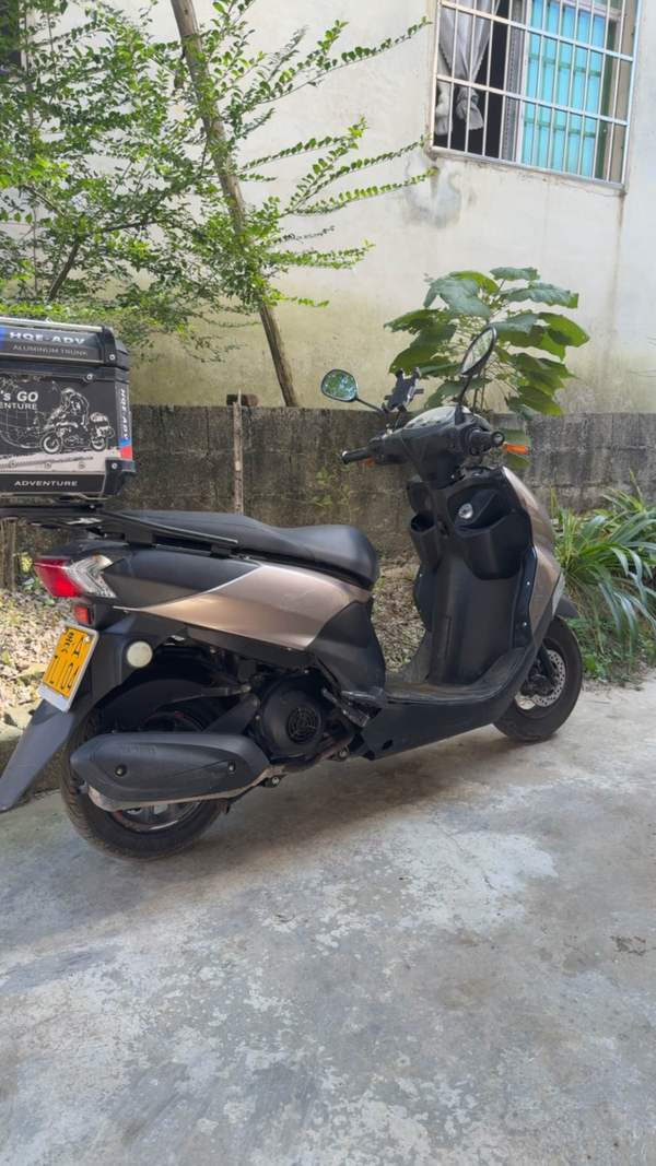 二手建设雅马哈旭鹰125