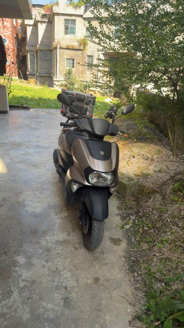 二手建设雅马哈旭鹰125