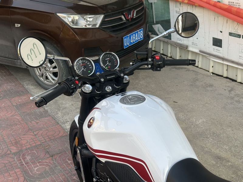 二手张雪机车500F