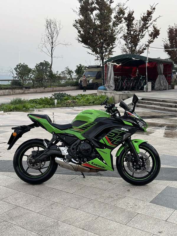 二手川崎Ninja 650 