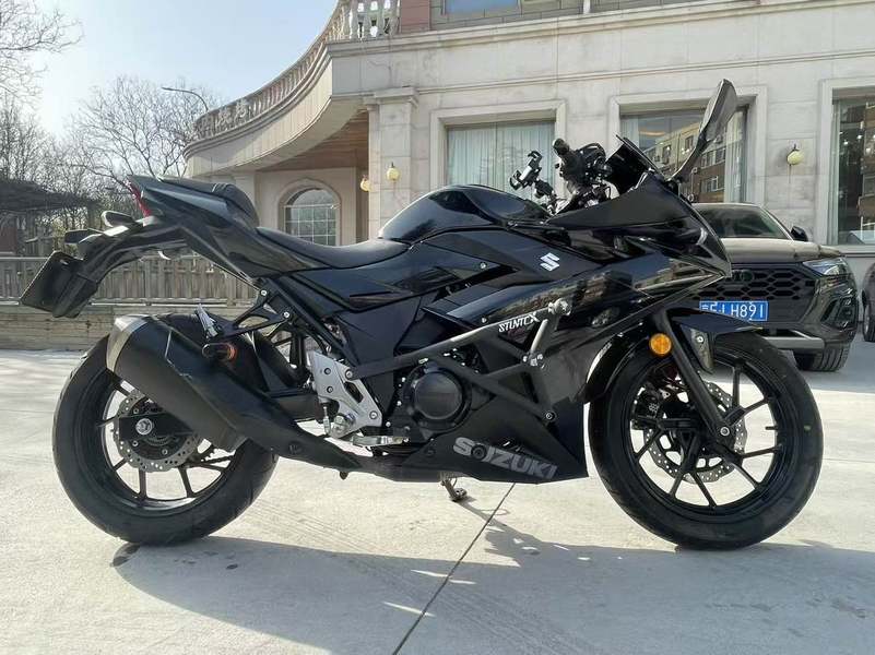 二手豪爵铃木GSX250R