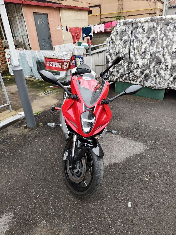 二手贝纳利龙卷风 Tornado 252R