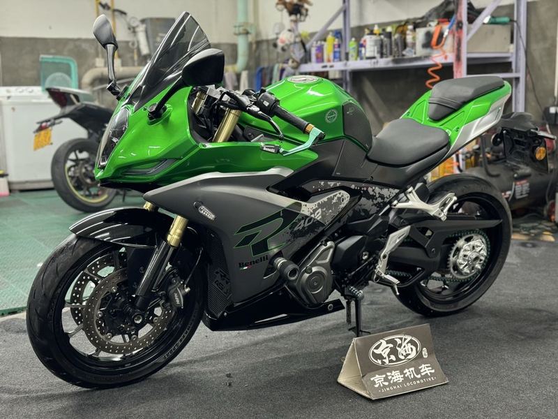 二手贝纳利龙卷风 Tornado 402R