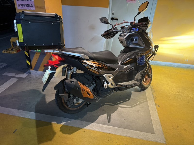 二手大阳V锐 ADV150