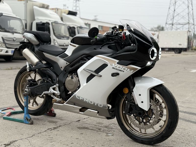 二手春风500SR VOOM