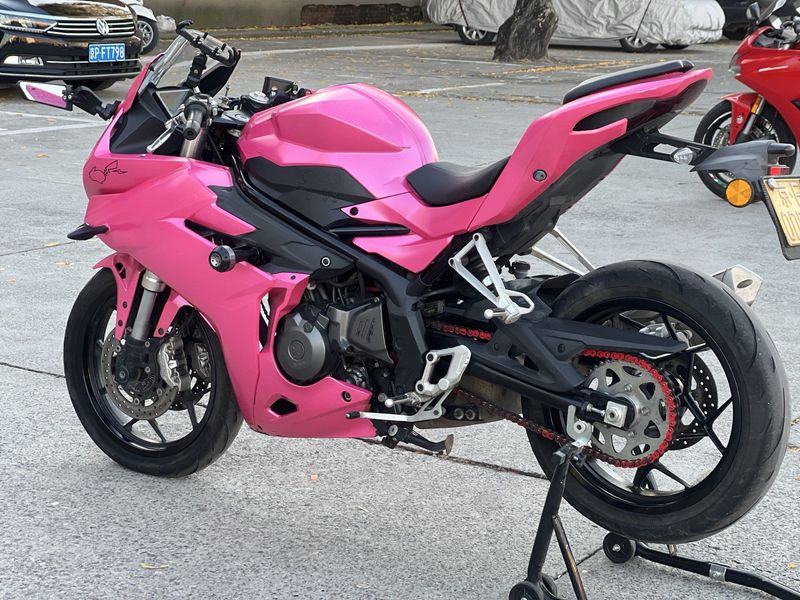 二手贝纳利龙卷风 Tornado 302R