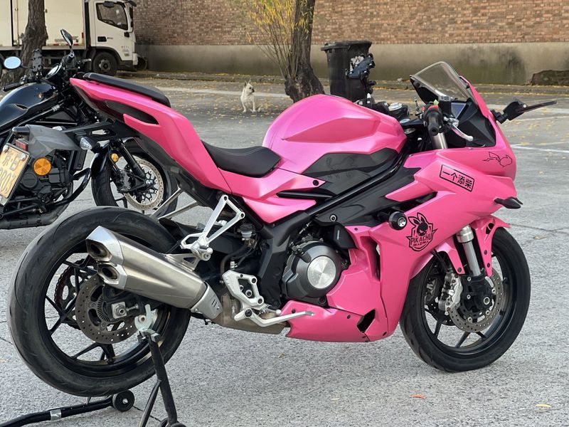 二手贝纳利龙卷风 Tornado 302R