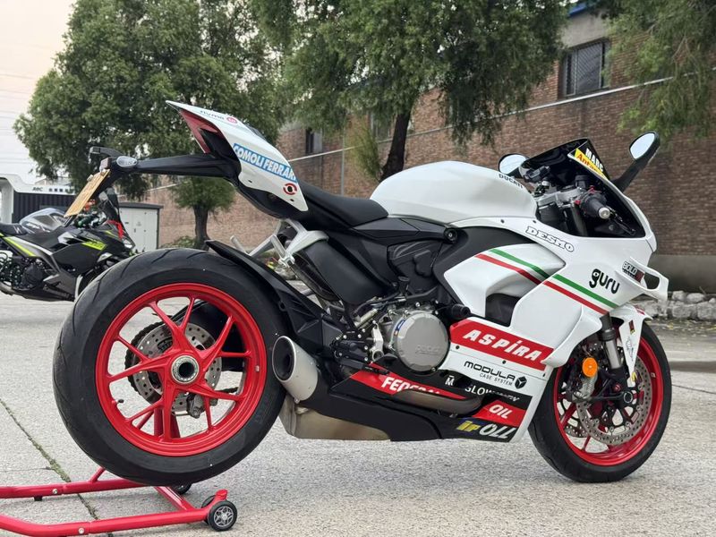 二手杜卡迪Panigale V2