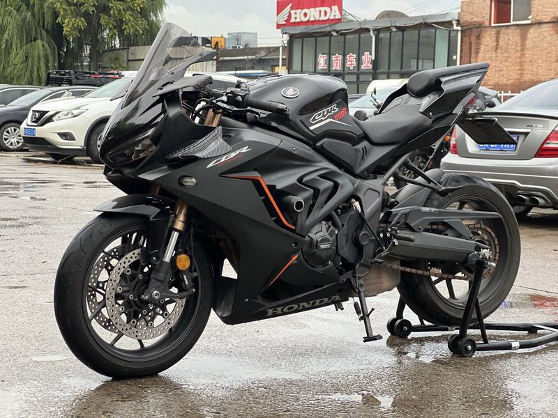 二手本田CBR650R
