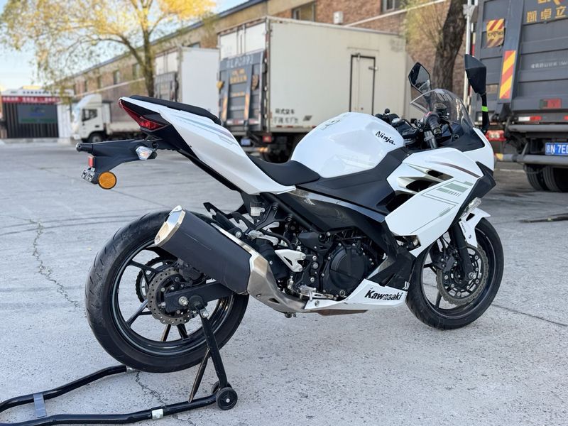 二手川崎Ninja 400