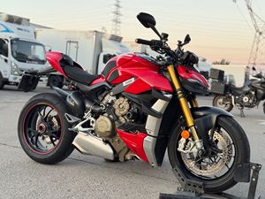 二手杜卡迪Street Fighter V4